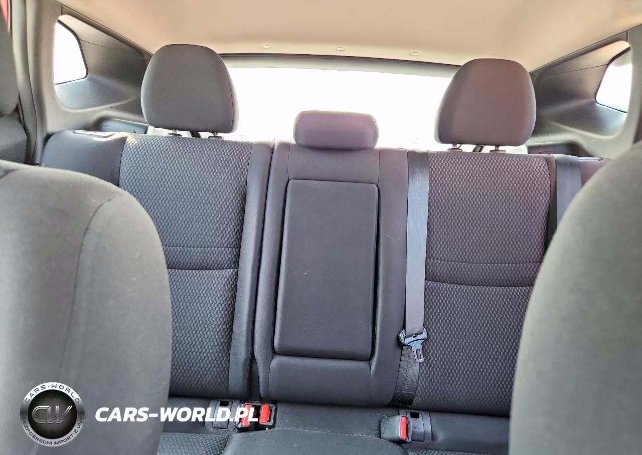2021 Nissan Rogue Sport S VIN:JN1BJ1AW2MW420282 - 10