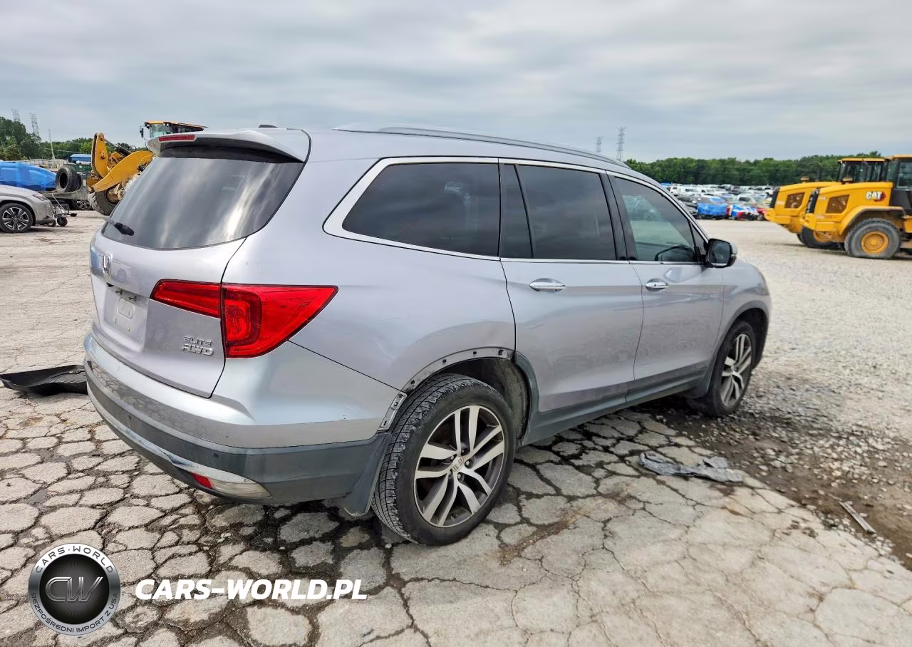 2017 Honda Pilot Elite VIN:5FNYF6H09HB069114 - 3