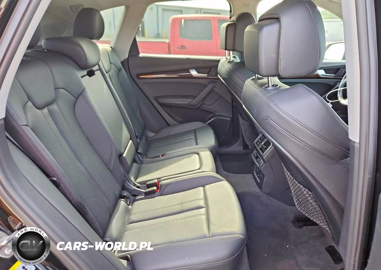 2019 Audi Q5 Premium Plus VIN:WA1BNAFYXK2072578 - 10