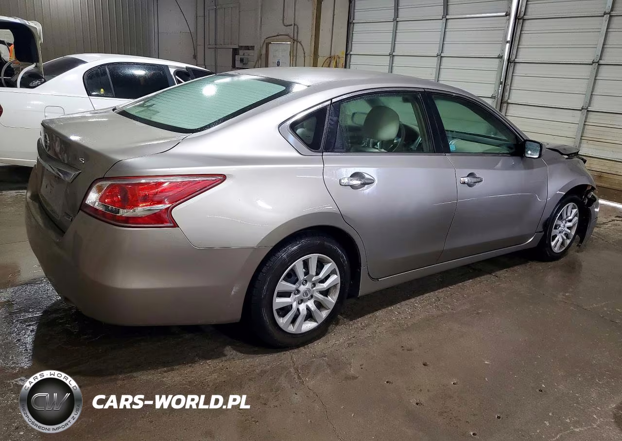 2013 Nissan Altima 2.5 VIN:1N4AL3AP1DC220119 - 3