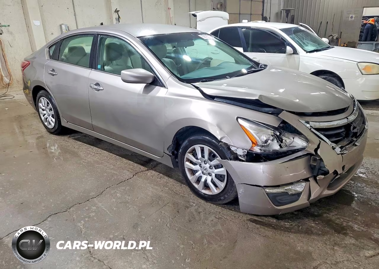 2013 Nissan Altima 2.5 VIN:1N4AL3AP1DC220119 - 4