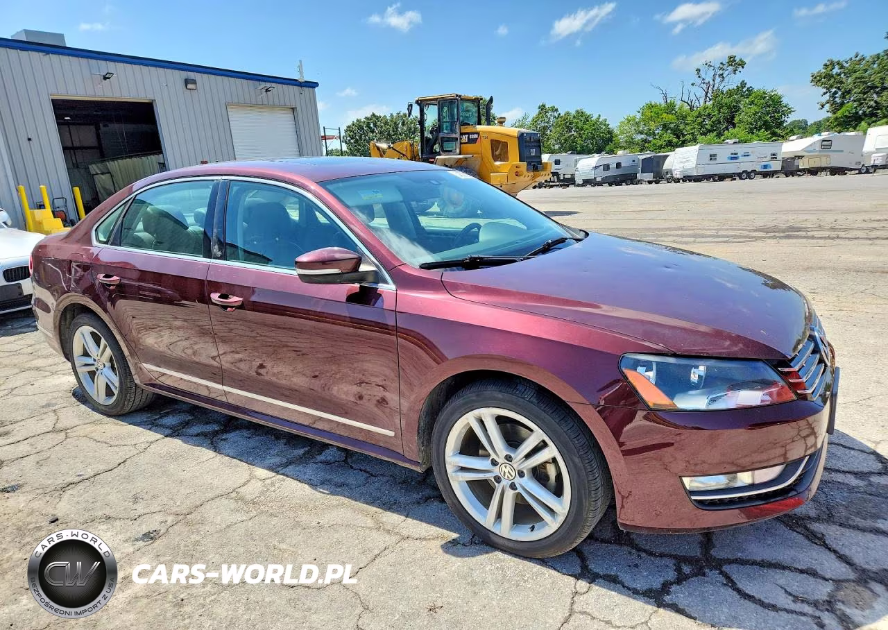2014 Volkswagen Passat Sel VIN:1VWCN7A36EC089592 - 4