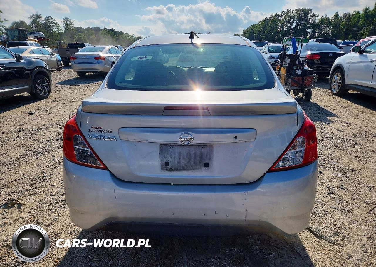 2017 Nissan Sentra S VIN:3N1CN7AP3HL819489 - 6