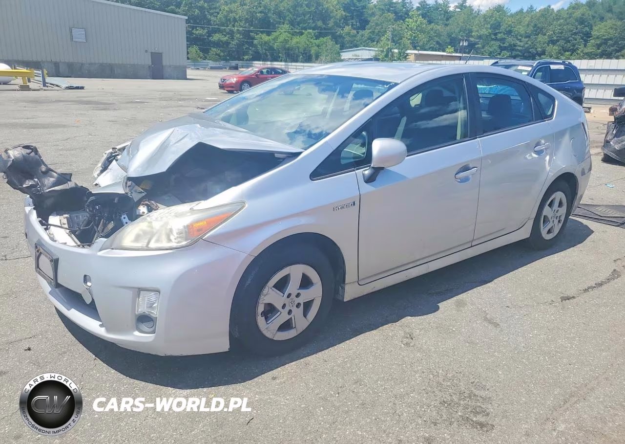2011 Toyota Prius Three