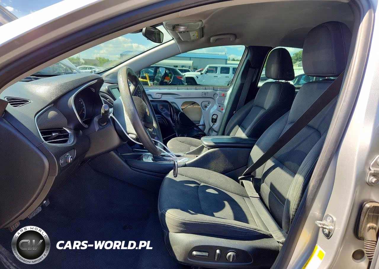 2018 Chevrolet Malibu Lt VIN:1G1ZD5ST0JF235165 - 7