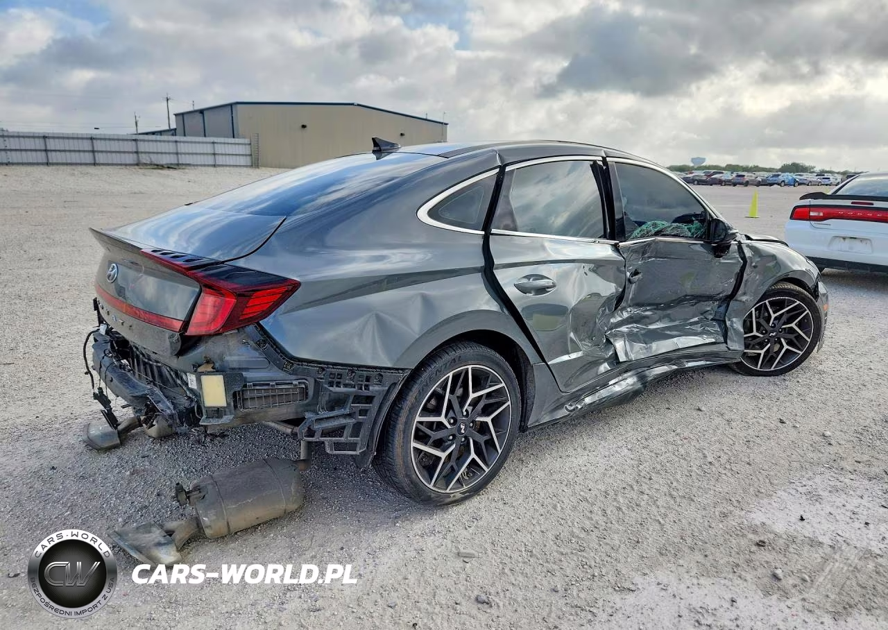 2021 Hyundai Sonata N Line VIN:5NPEK4JC3MH131674 - 3