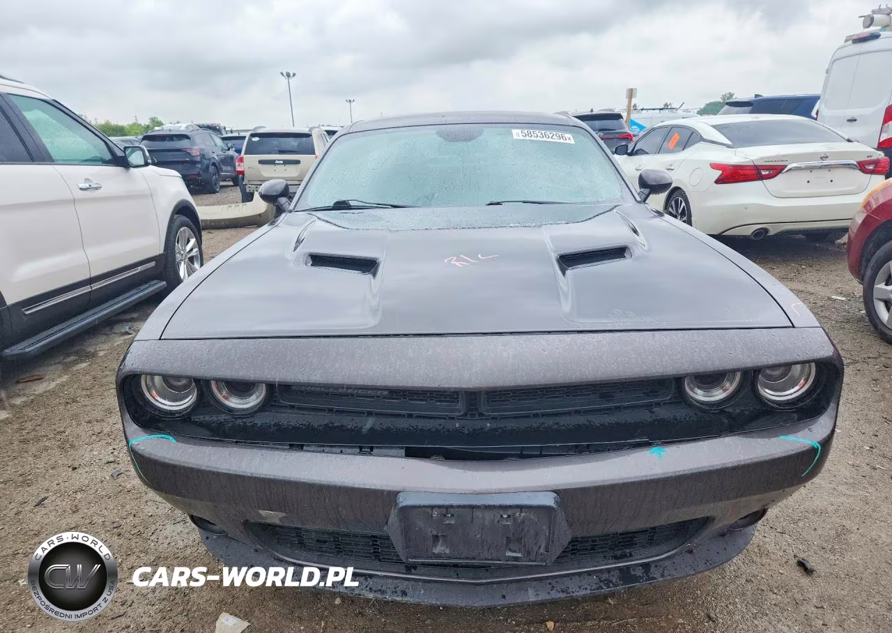 2018 Dodge Challenger Gt VIN:2C3CDZGG9JH235068 - 5