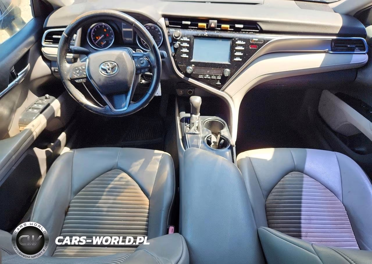 2018 Toyota Camry Se VIN:4T1B11HK3JU149381 - 8