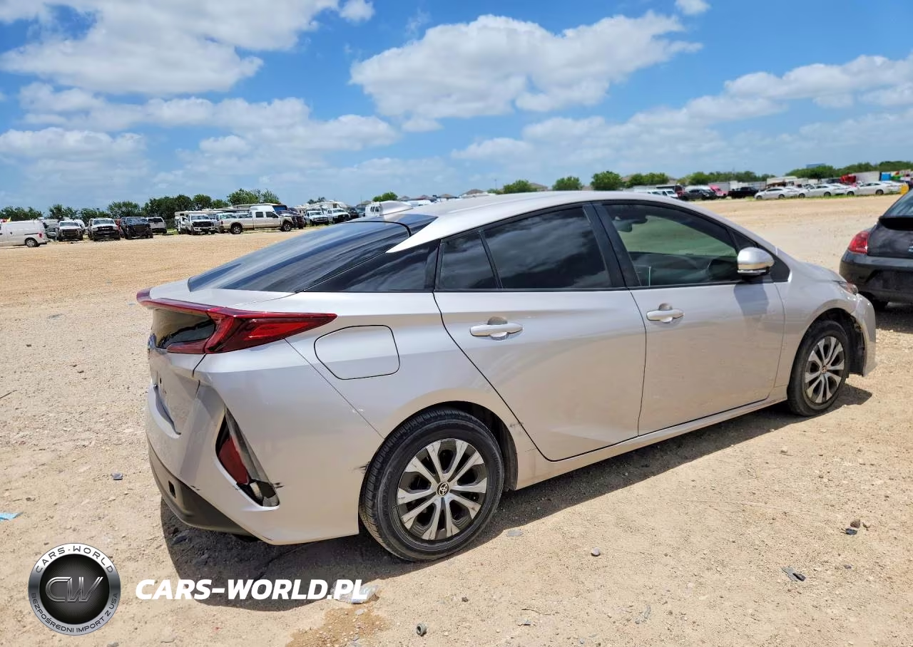 2022 Toyota Prius Prime Le VIN:JTDKAMFP1N3213496 - 3
