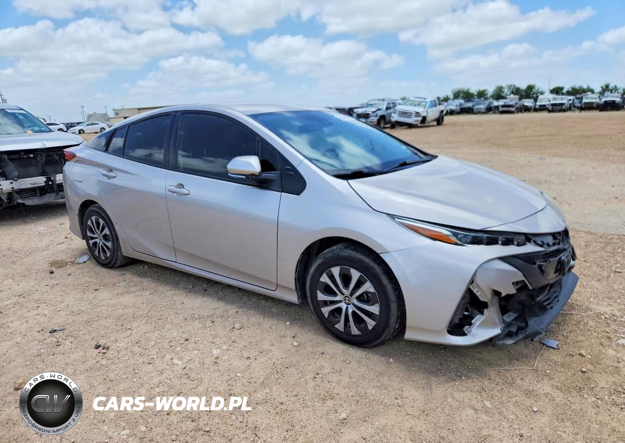 2022 Toyota Prius Prime Le VIN:JTDKAMFP1N3213496 - 4