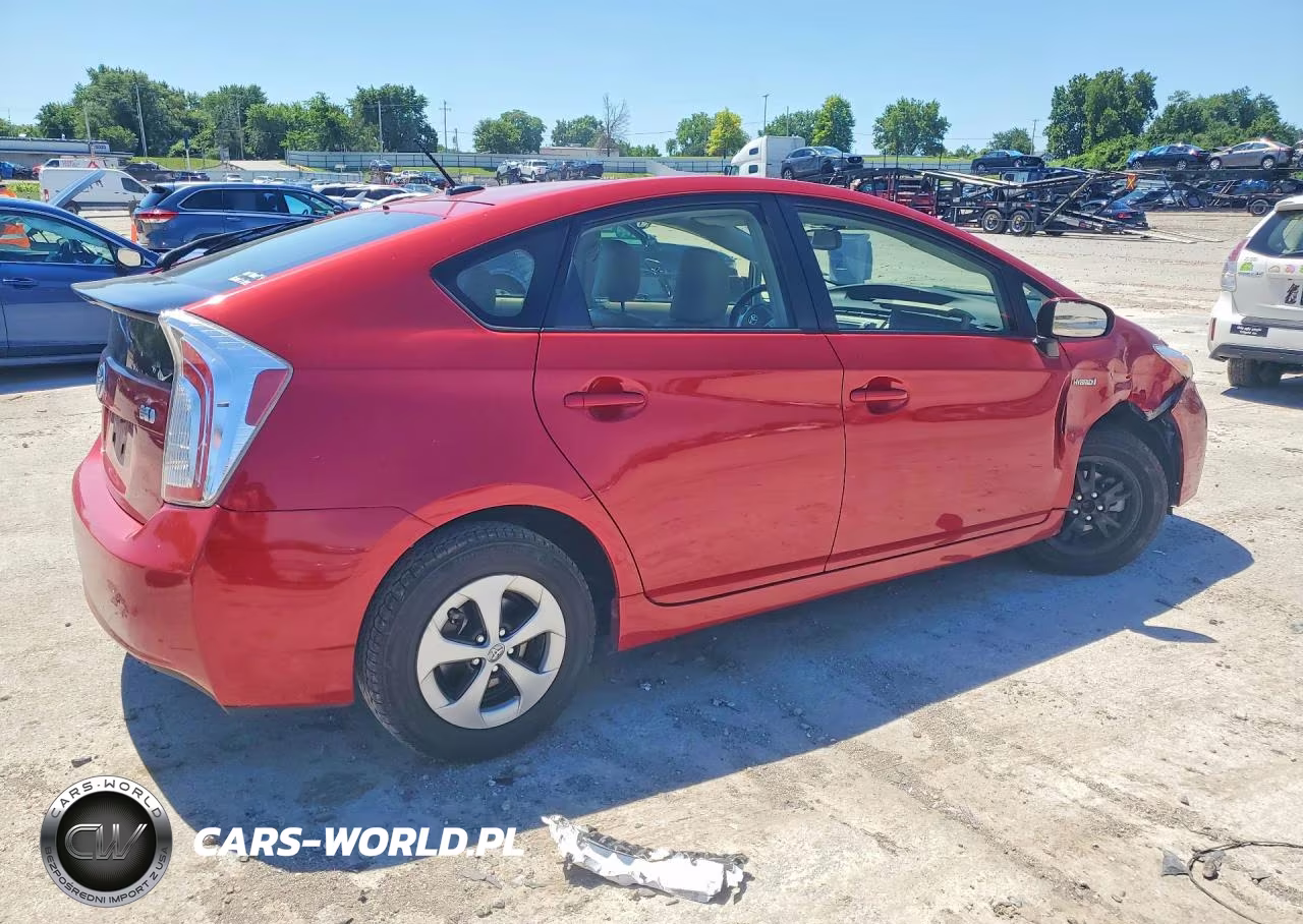 2015 Toyota Prius Four VIN:JTDKN3DU5F0468629 - 3