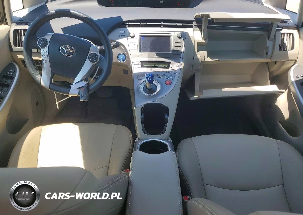 2015 Toyota Prius Four VIN:JTDKN3DU5F0468629 - 8