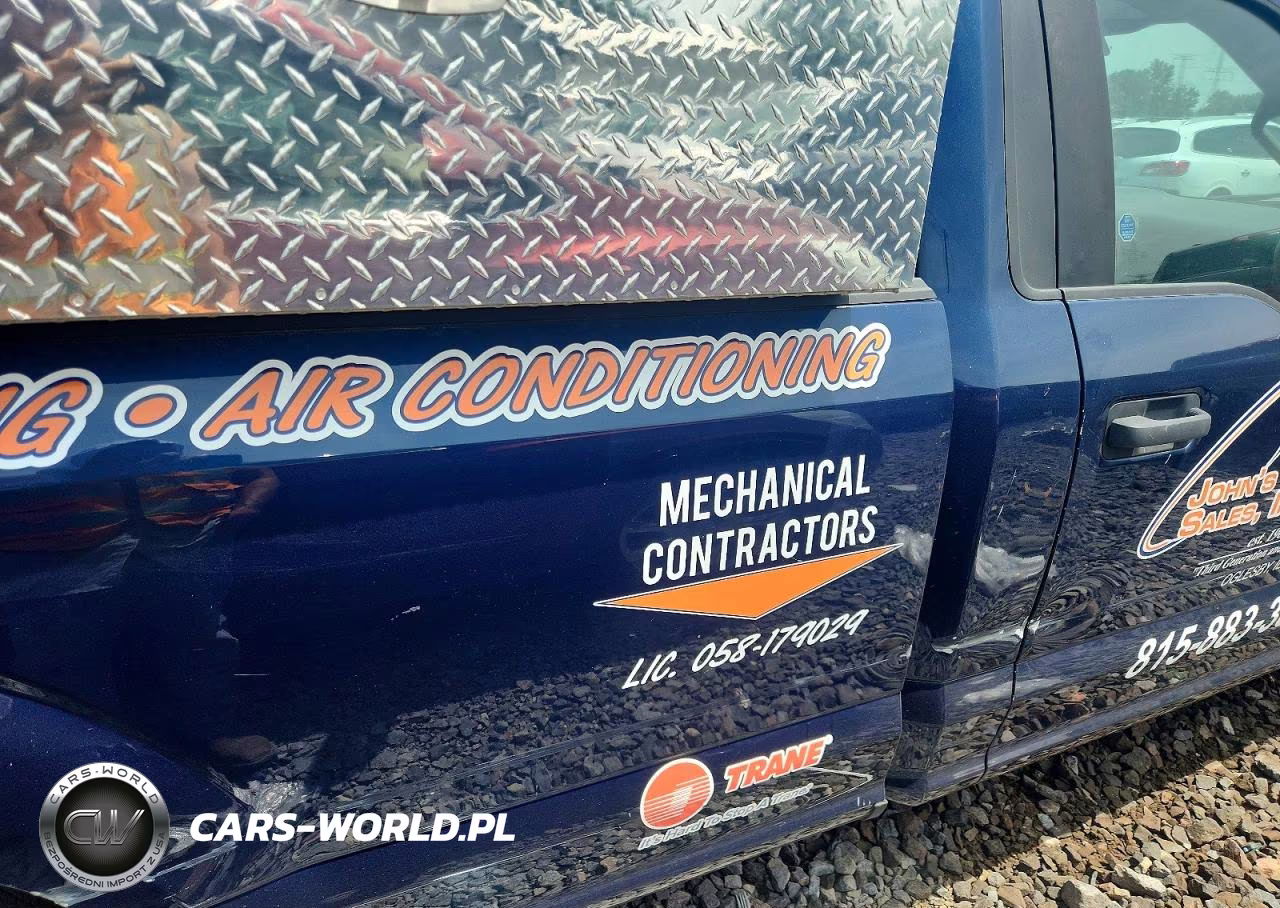 2020 Ford F150 VIN:1FTMF1CB5LKD72333 - 10