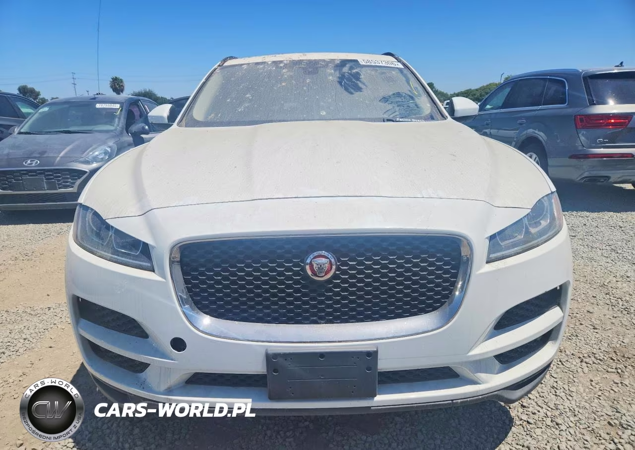2018 Jaguar F-Pace Premium VIN:SADCJ2EV0JA269013 - 5