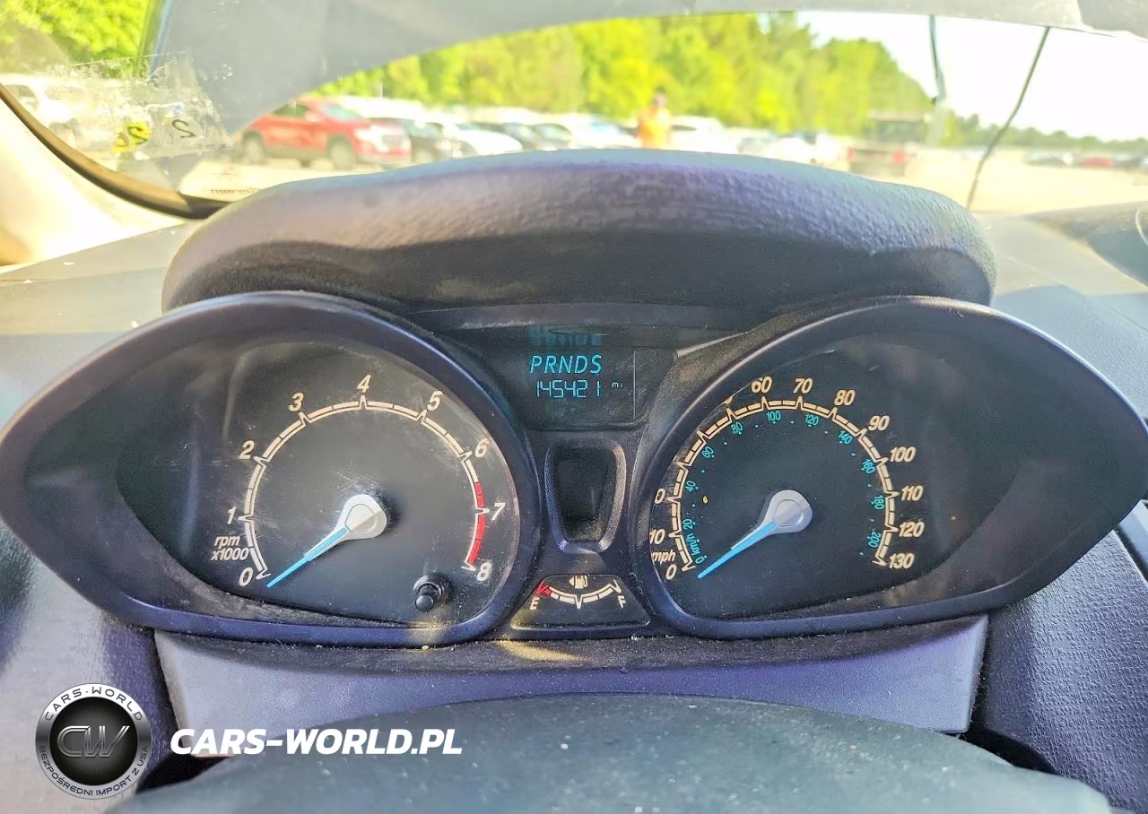 2015 Ford Fiesta S VIN:3FADP4AJ6FM126662 - 9