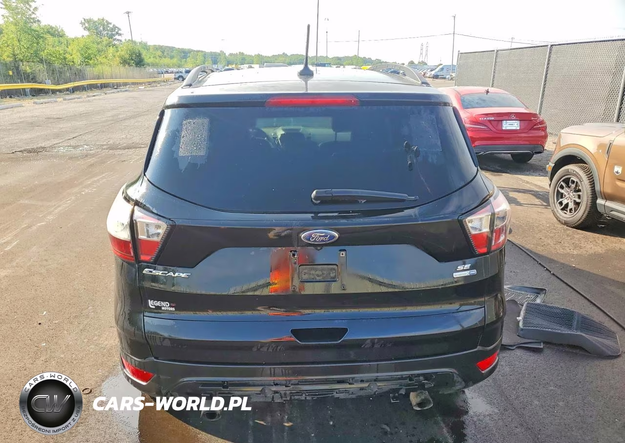 2018 Ford Escape Se VIN:1FMCU9GDXJUB10770 - 6