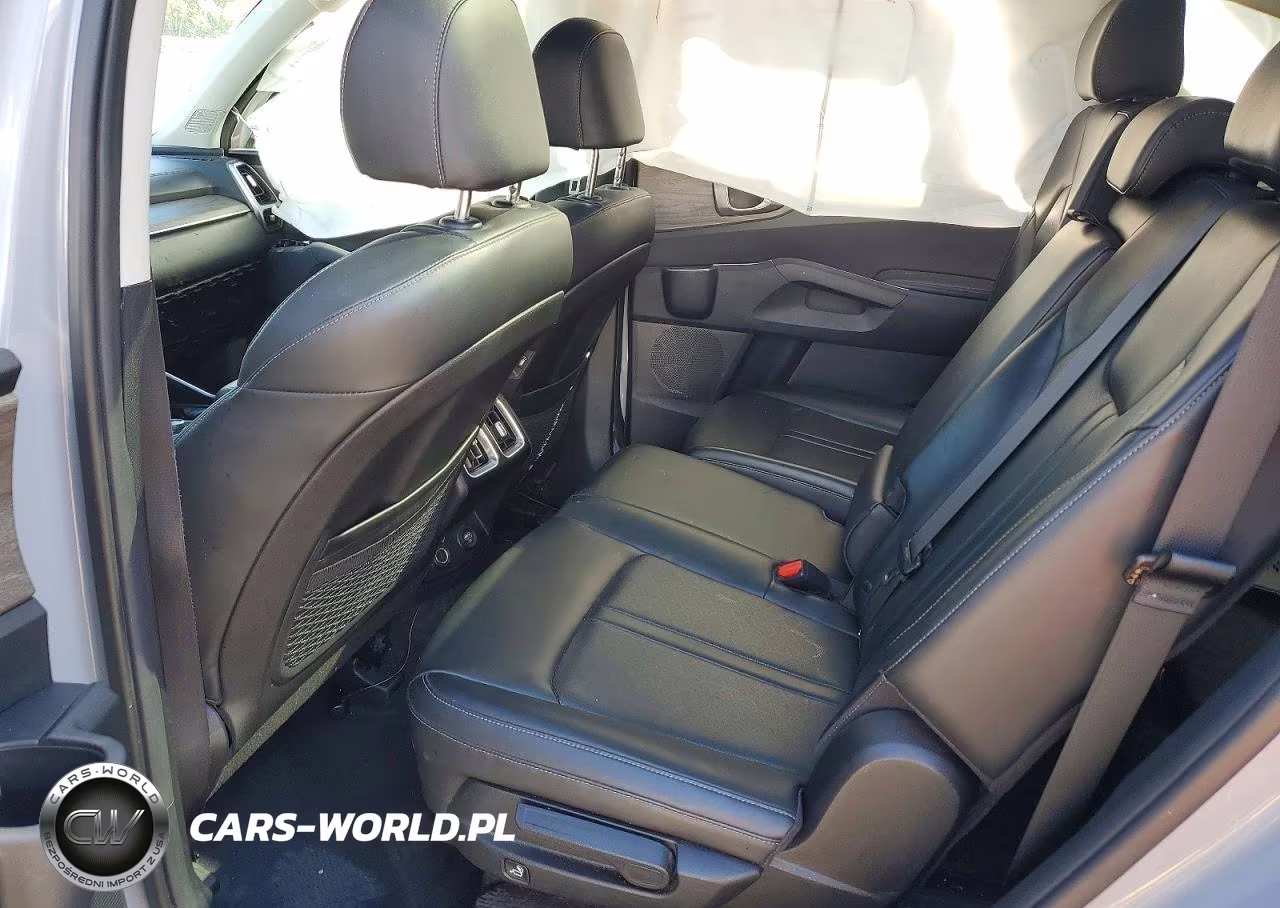 2023 Kia Sorento S VIN:5XYRLDLC7PG229517 - 11
