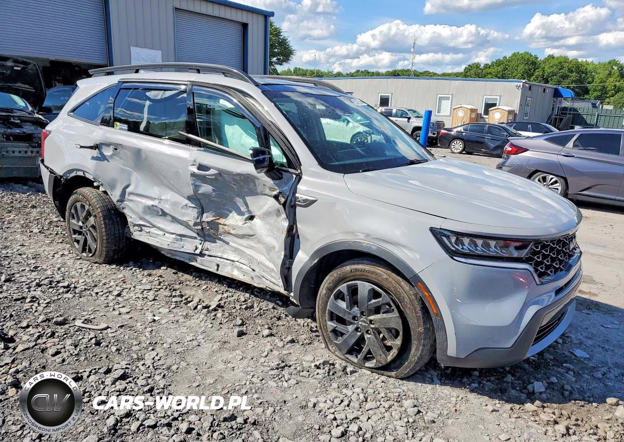2023 Kia Sorento S VIN:5XYRLDLC7PG229517 - 4