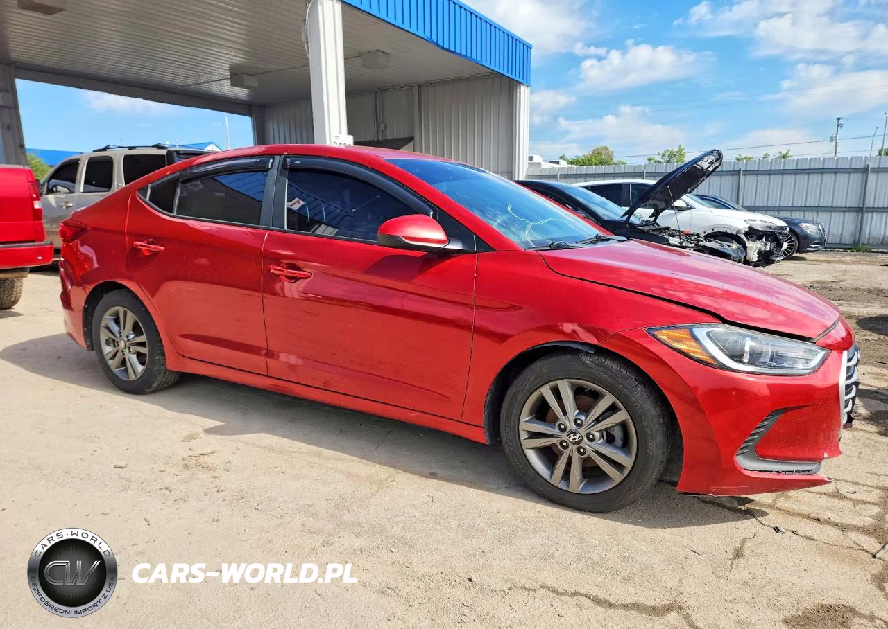 2018 Hyundai Elantra Sel VIN:5NPD84LF0JH243765 - 4