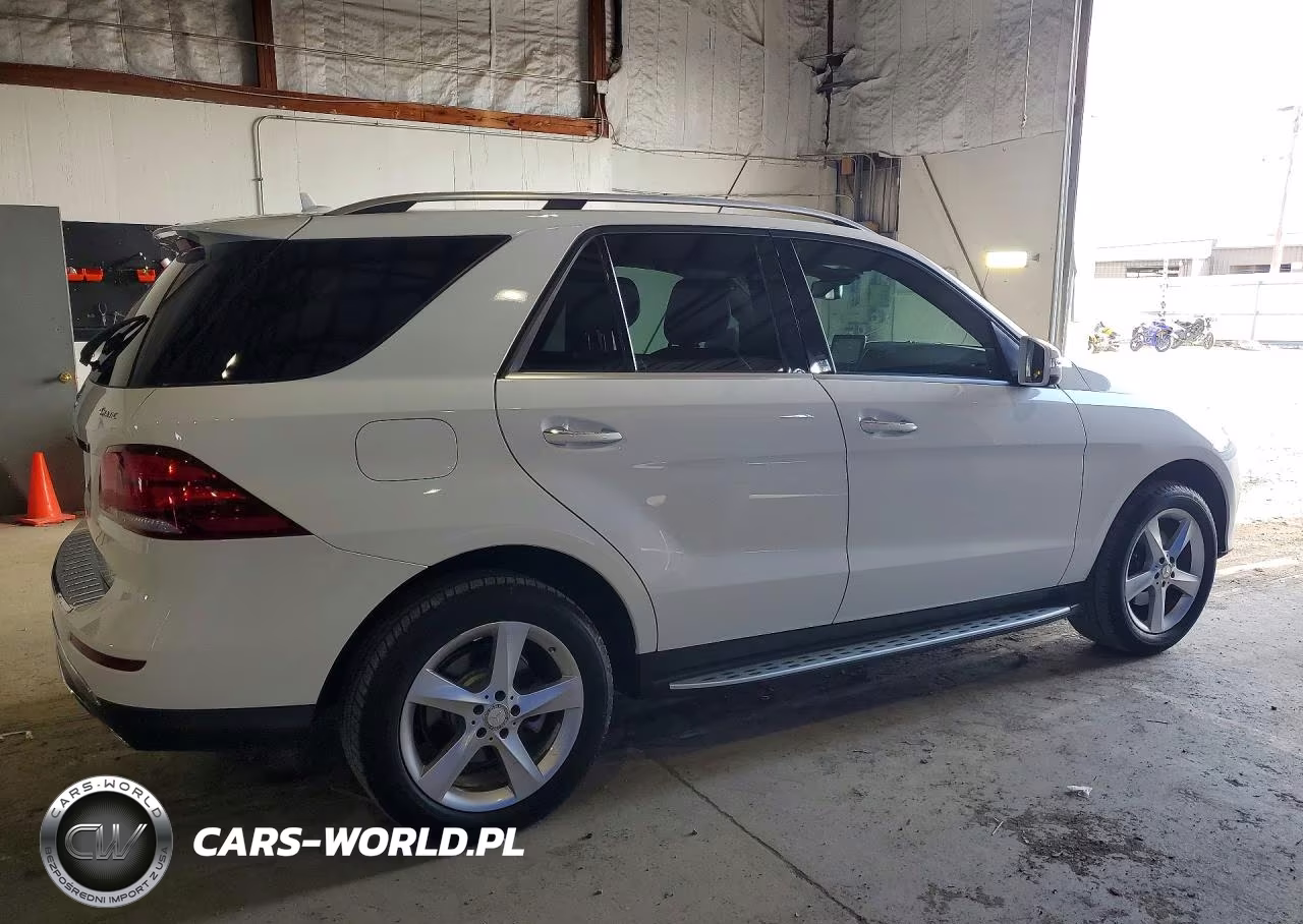 2017 Mercedes-Benz Gle 350 4Matic VIN:4JGDA5HBXHA852276 - 3