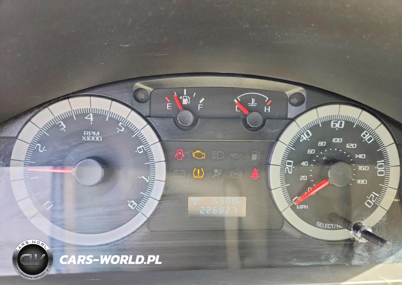 2008 Ford Escape Xls VIN:1FMCU02Z48KE00524 - 9