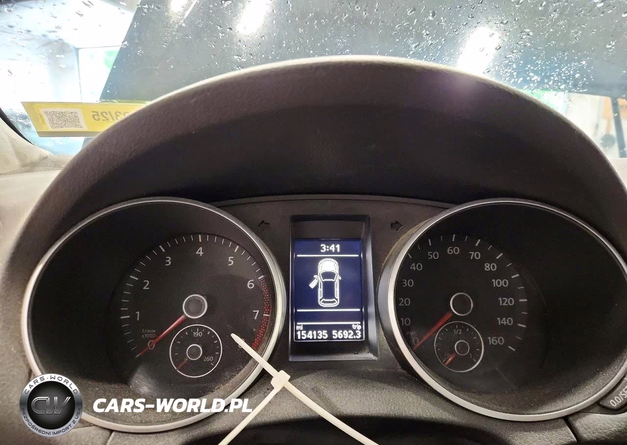 2013 Volkswagen Golf VIN:WVWAB7AJ0DW133066 - 9