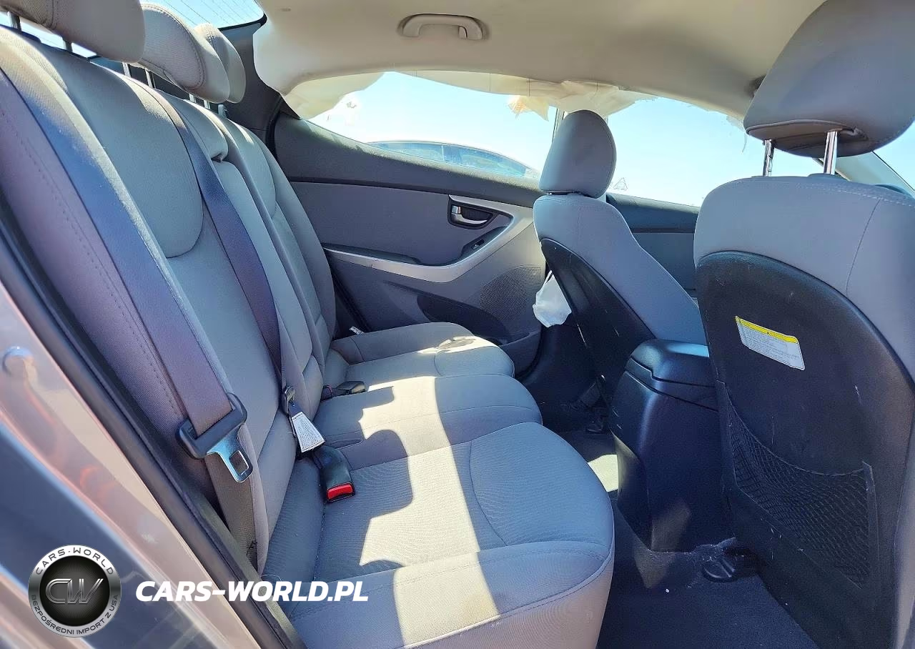 2014 Hyundai Elantra Se VIN:5NPDH4AE0EH518809 - 10