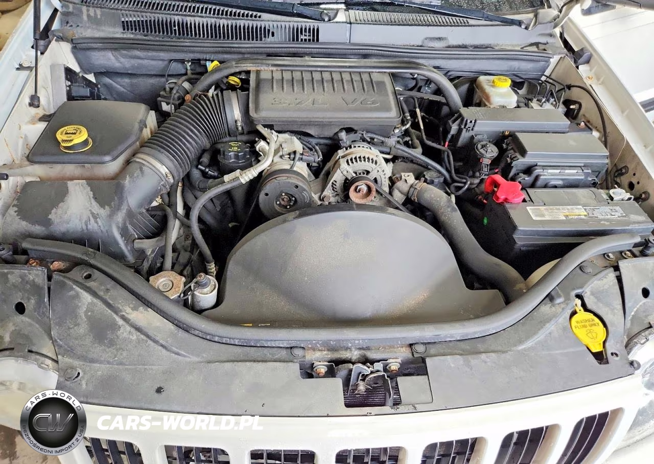 2005 Jeep Grand Cherokee Laredo VIN:1J4GR48K95C553859 - 11