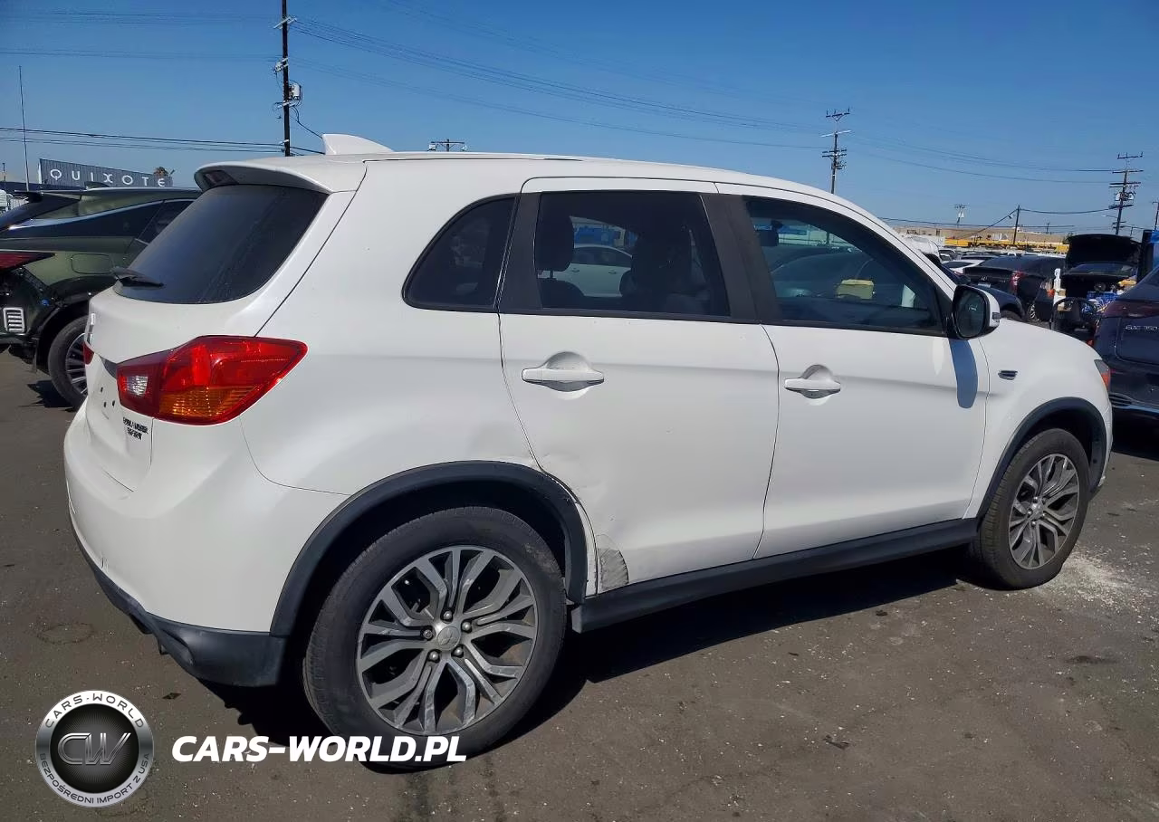 2017 Mitsubishi Outlander Sport Es VIN:JA4AP3AU6HZ013002 - 3