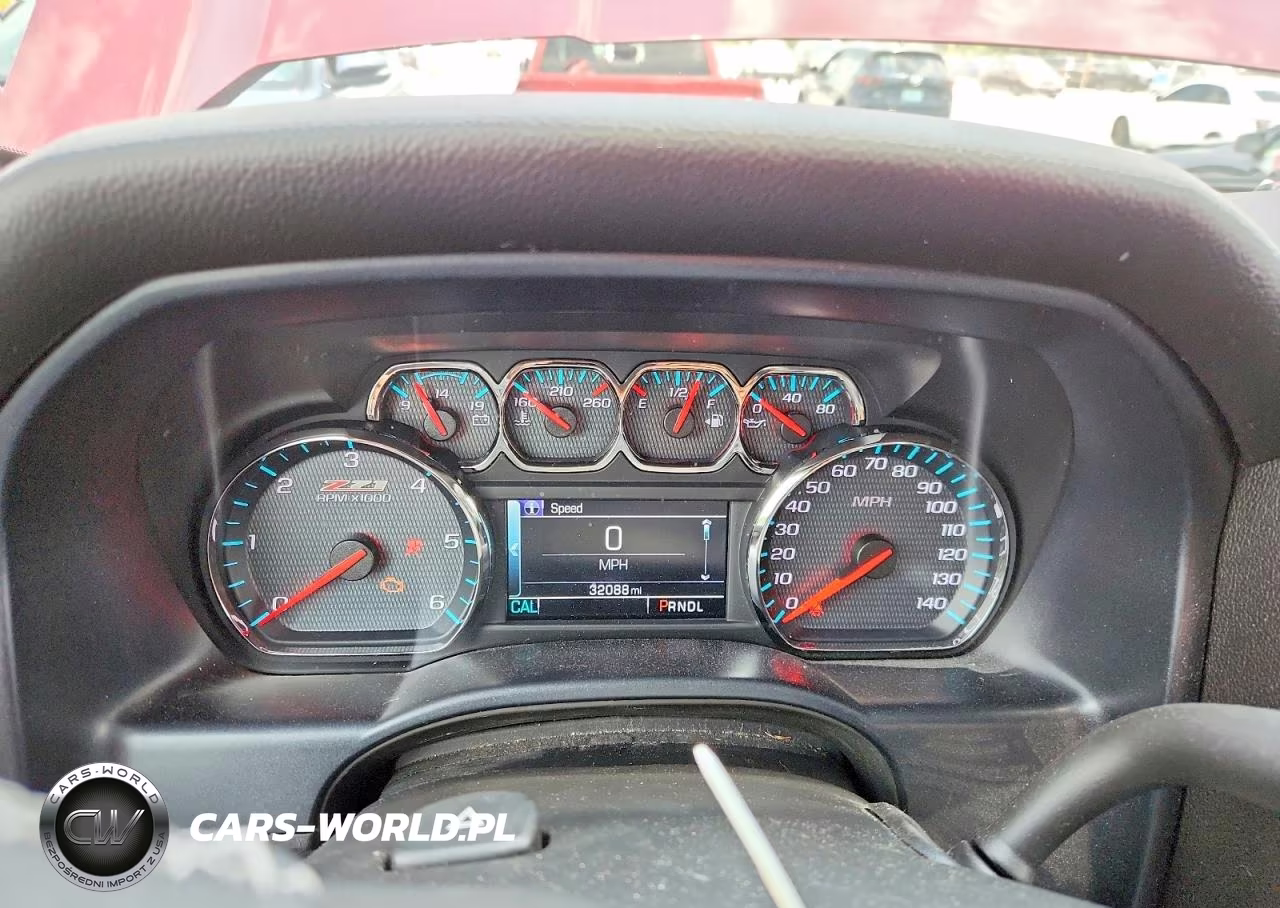 2018 Chevrolet Silverado K1500 Lt VIN:1GCVKREC3JZ363106 - 9