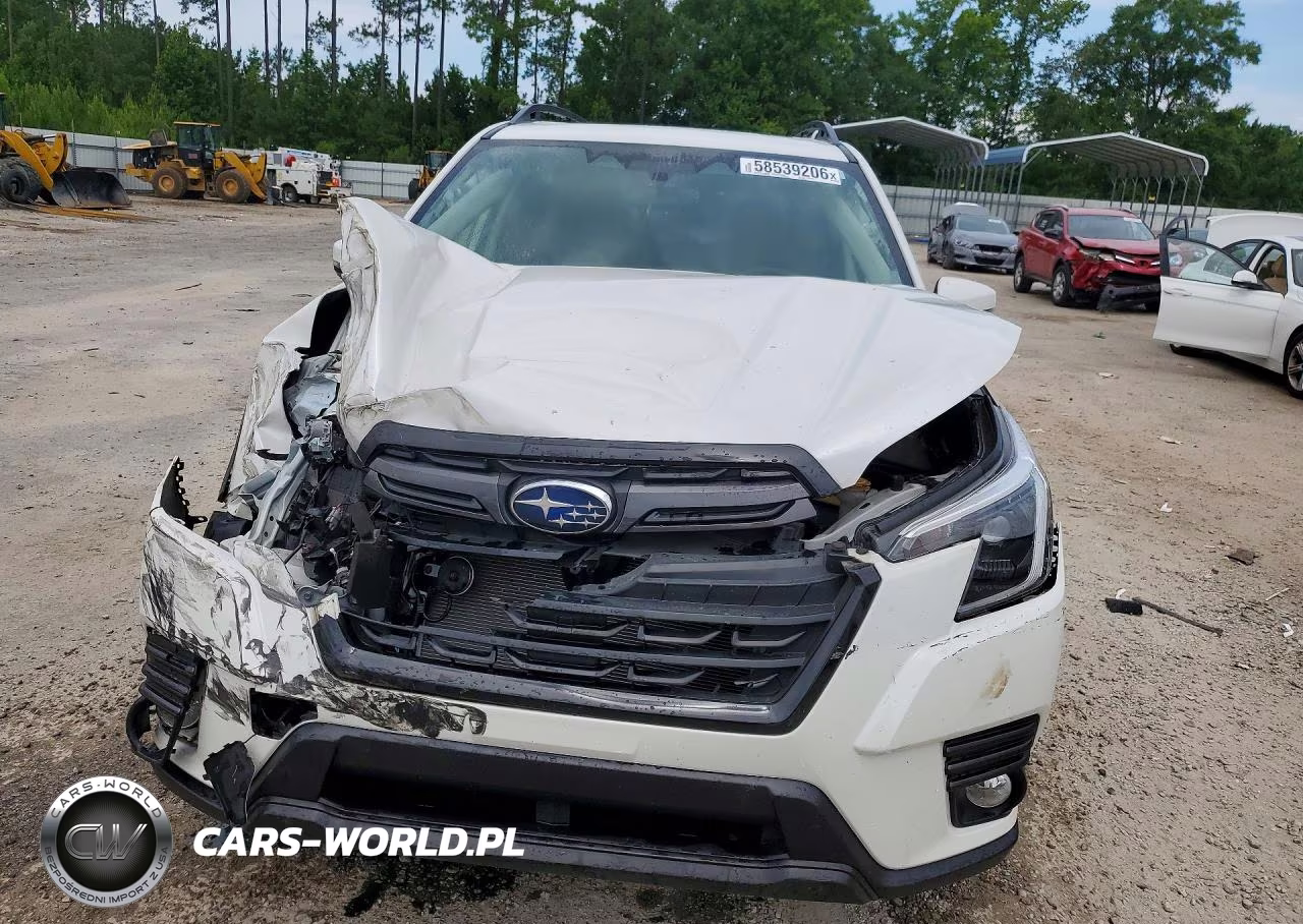 2023 Subaru Forester Limited VIN:JF2SKAPC8PH533610 - 5