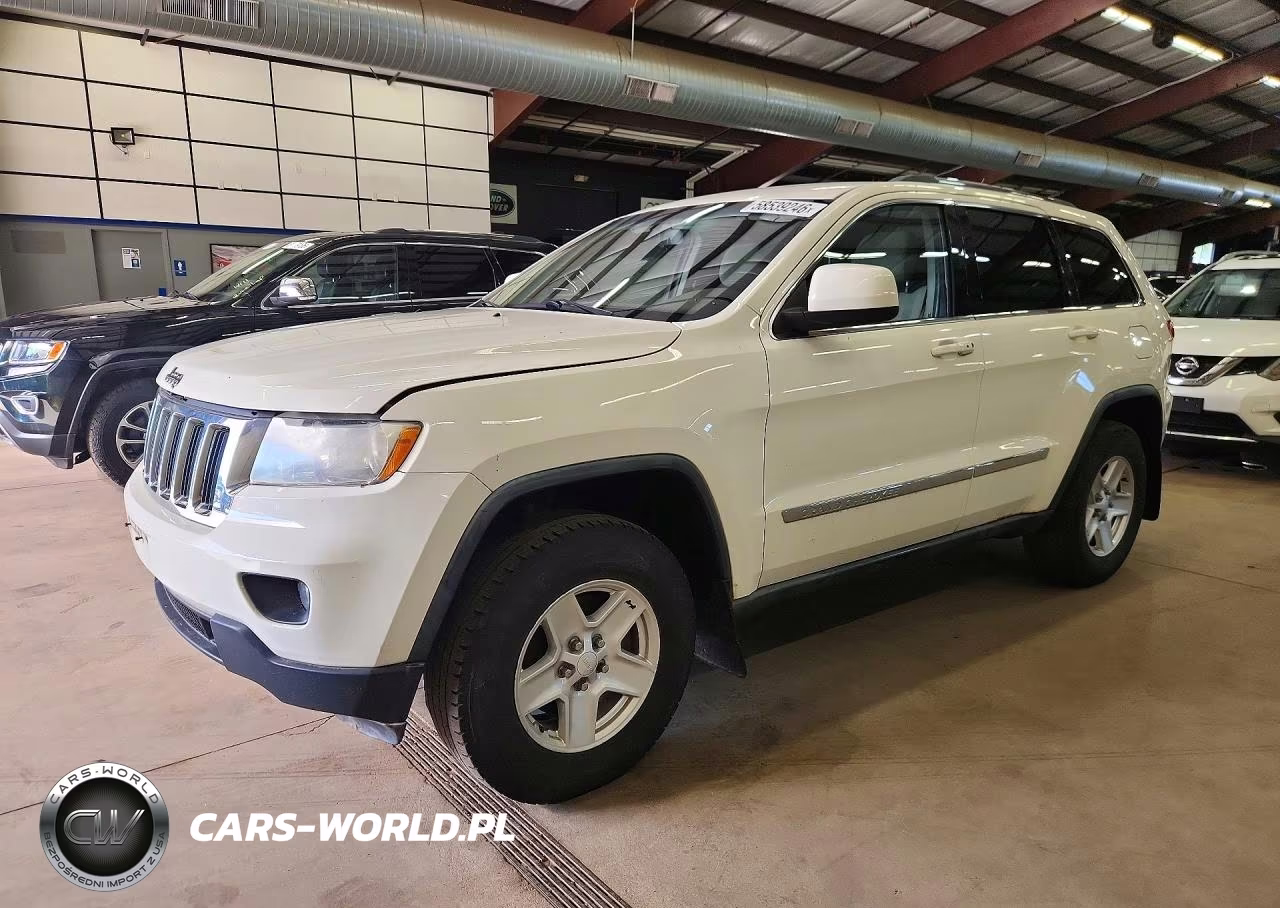 2011 Jeep Grand Cherokee Laredo – zdjęcie 1 z 13