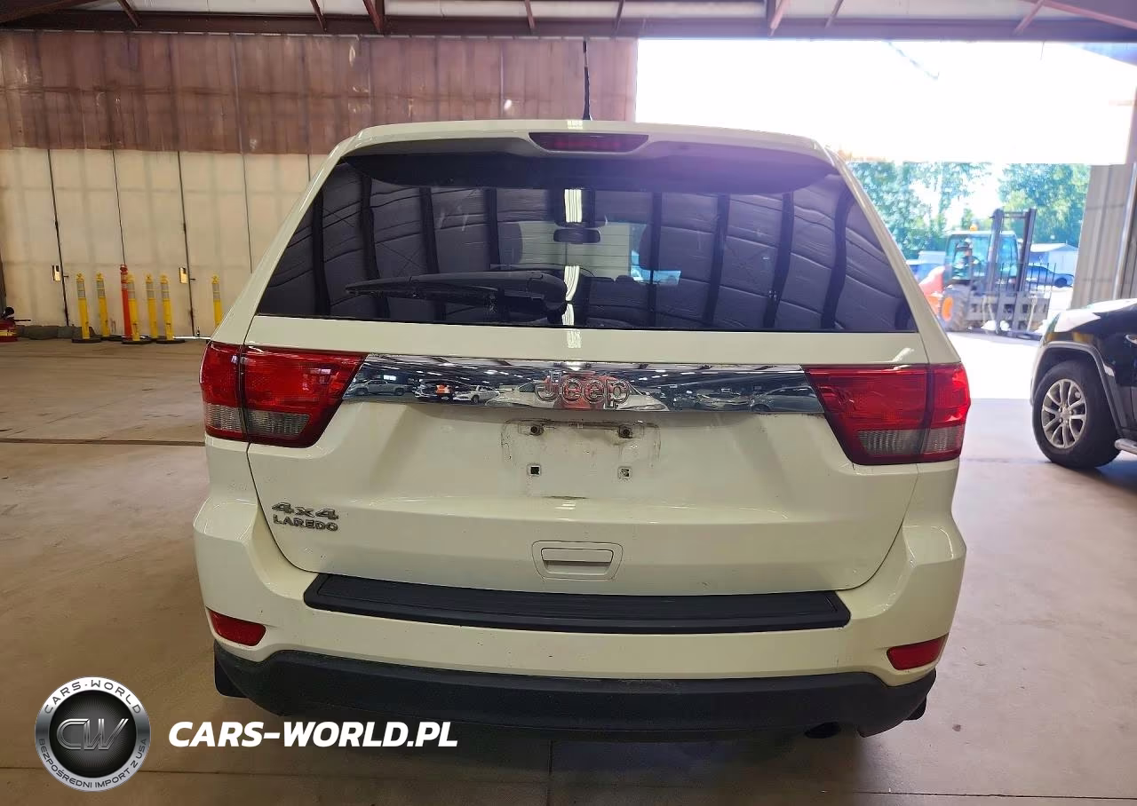 2011 Jeep Grand Cherokee Laredo VIN:1J4RR4GG0BC525711 - 6
