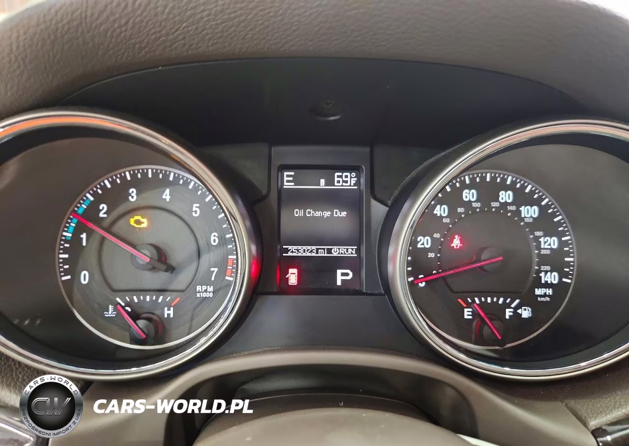 2011 Jeep Grand Cherokee Laredo VIN:1J4RR4GG0BC525711 - 9
