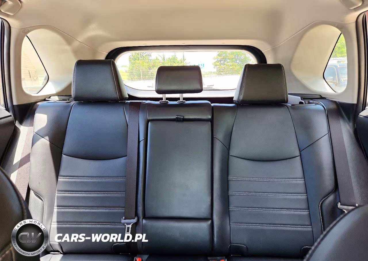 2023 Toyota Rav4 Xle Premium VIN:JTMA1RFV1PD094725 - 10