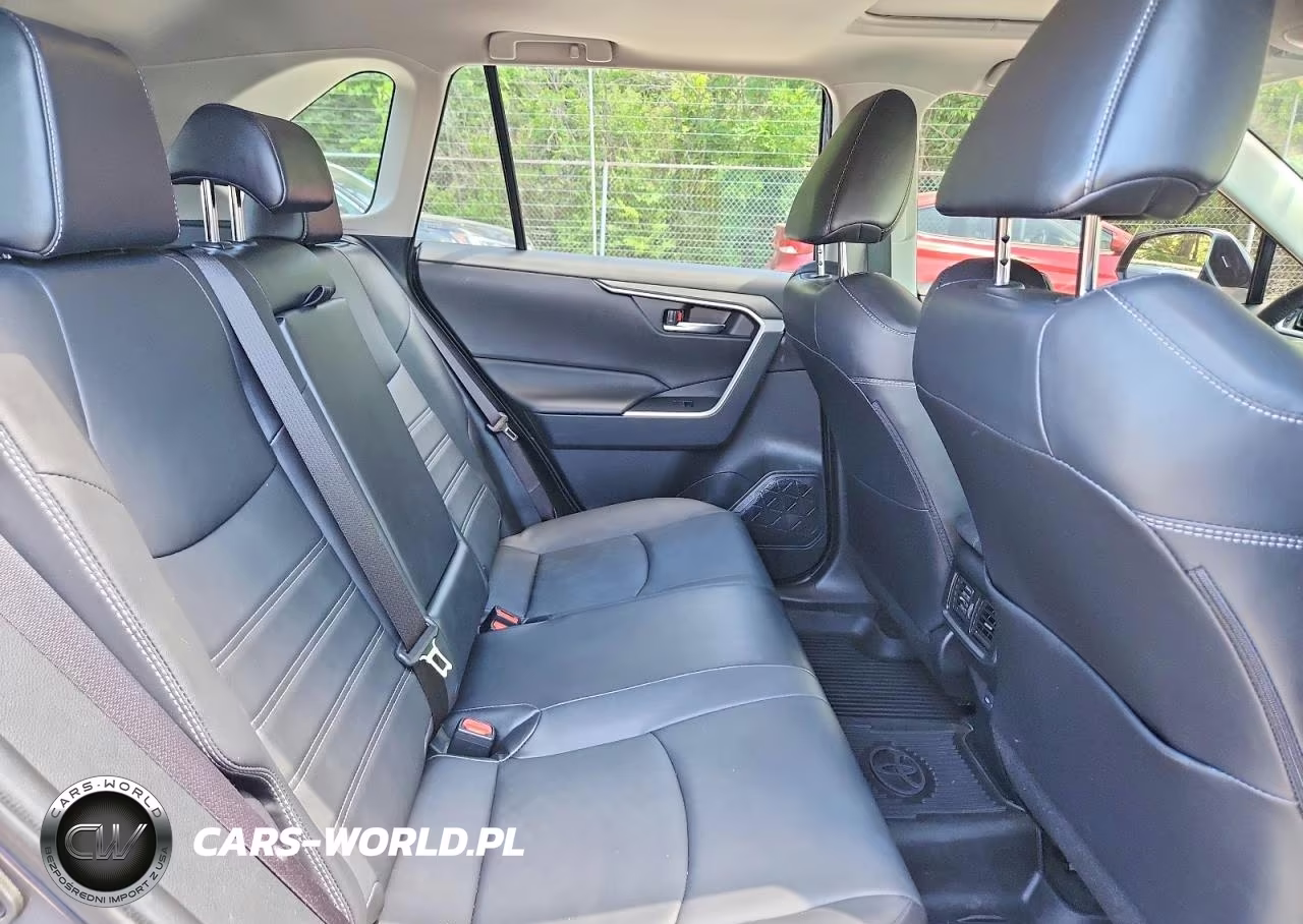 2023 Toyota Rav4 Xle Premium VIN:JTMA1RFV1PD094725 - 11