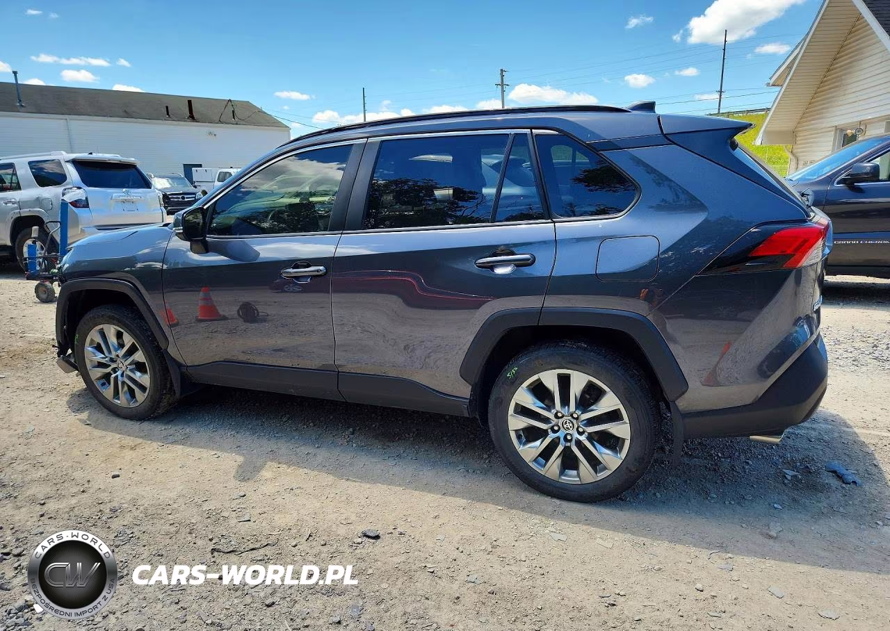 2023 Toyota Rav4 Xle Premium VIN:JTMA1RFV1PD094725 - 2