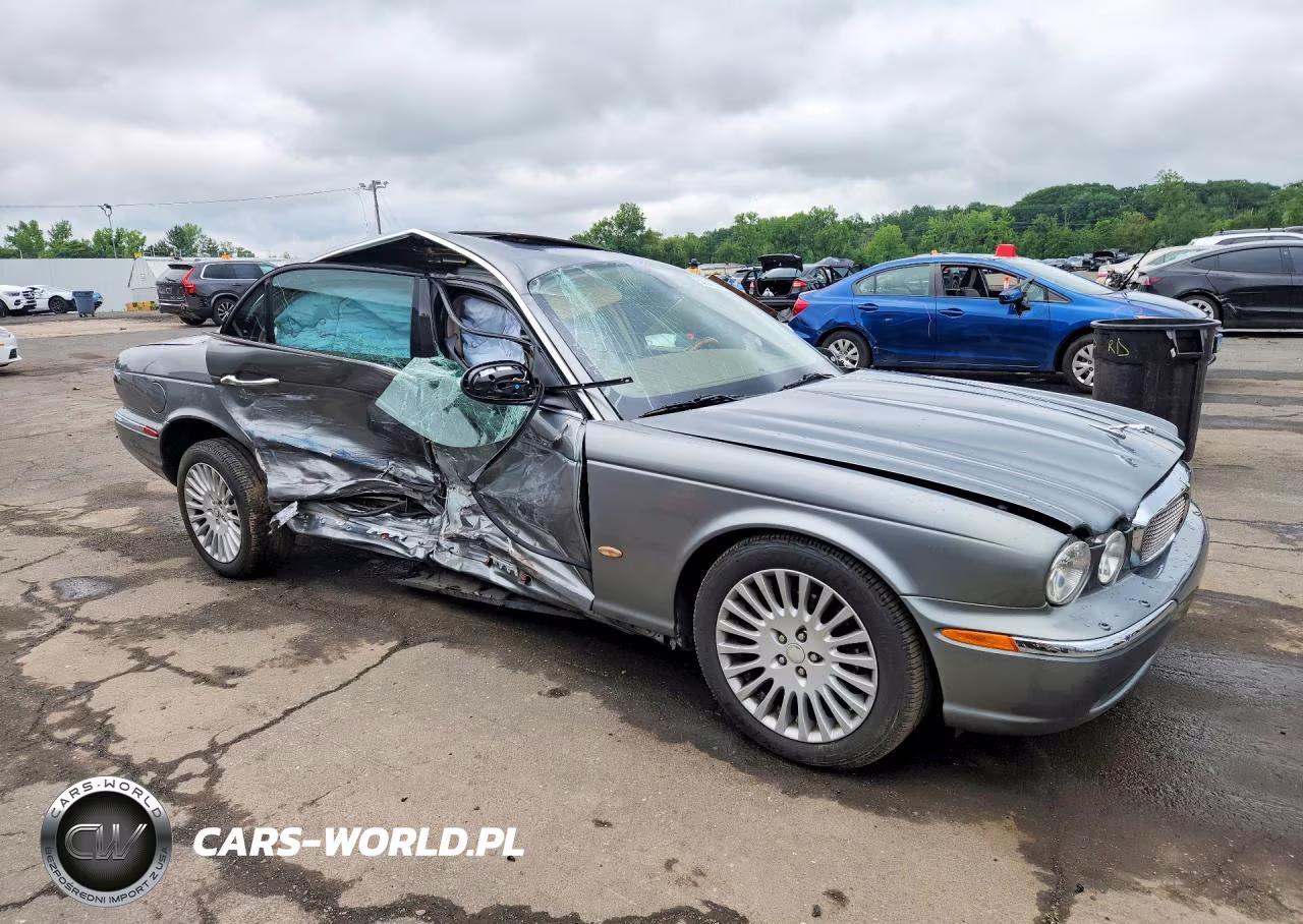 2006 Jaguar Vandenplas VIN:SAJWA82B66SH02121 - 4