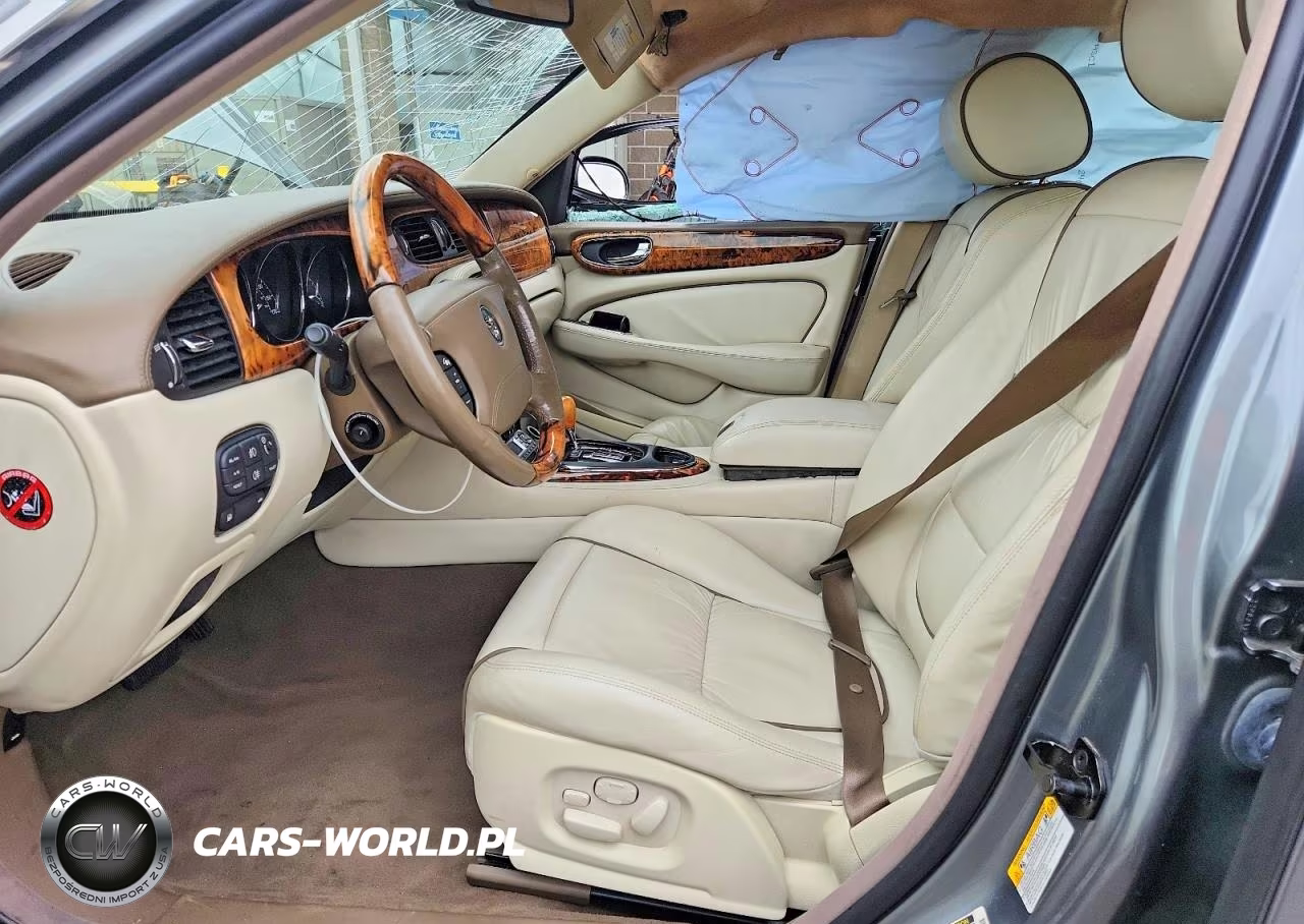 2006 Jaguar Vandenplas VIN:SAJWA82B66SH02121 - 7