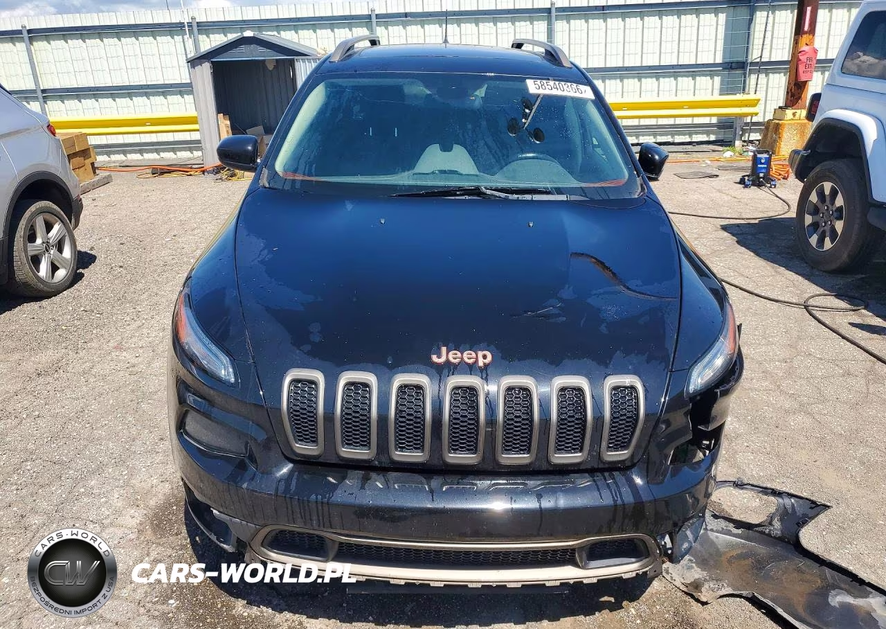 2017 Jeep Cherokee Latitude VIN:1C4PJLCB0HW549488 - 5