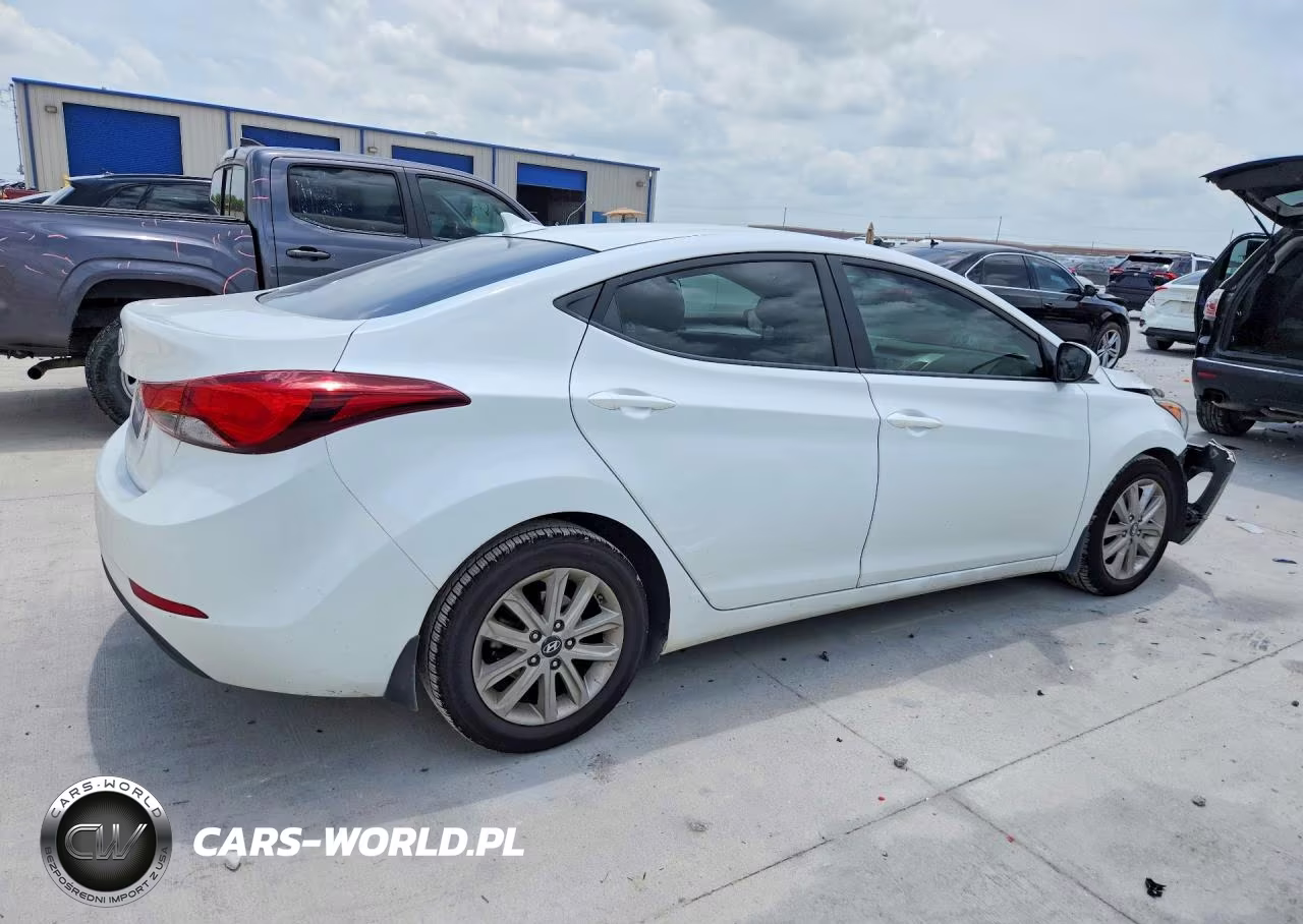 2015 Hyundai Elantra Se VIN:5NPDH4AE2FH587986 - 3