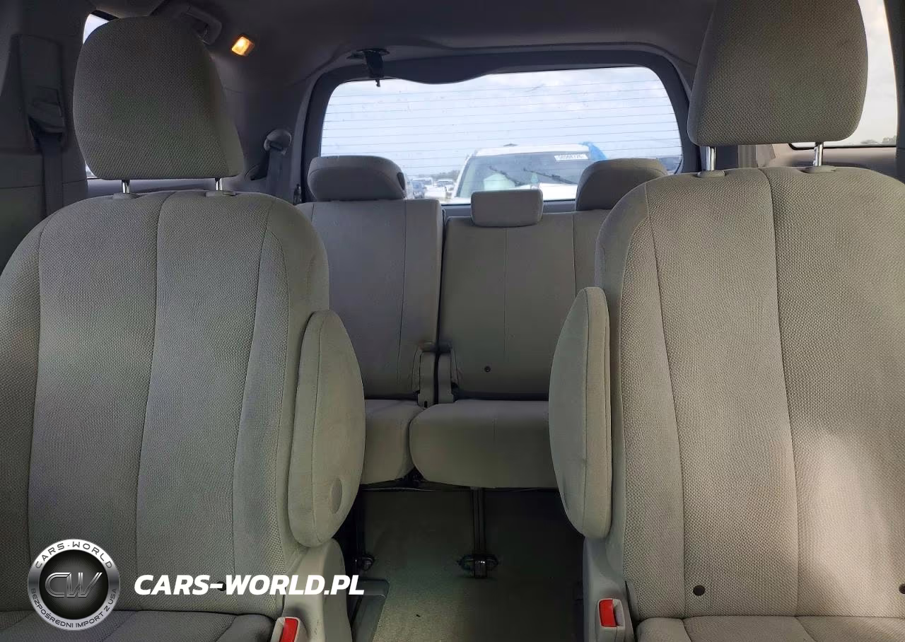 2012 Toyota Sienna Base 7-Passenger VIN:5TDKA3DC1CS011280 - 10