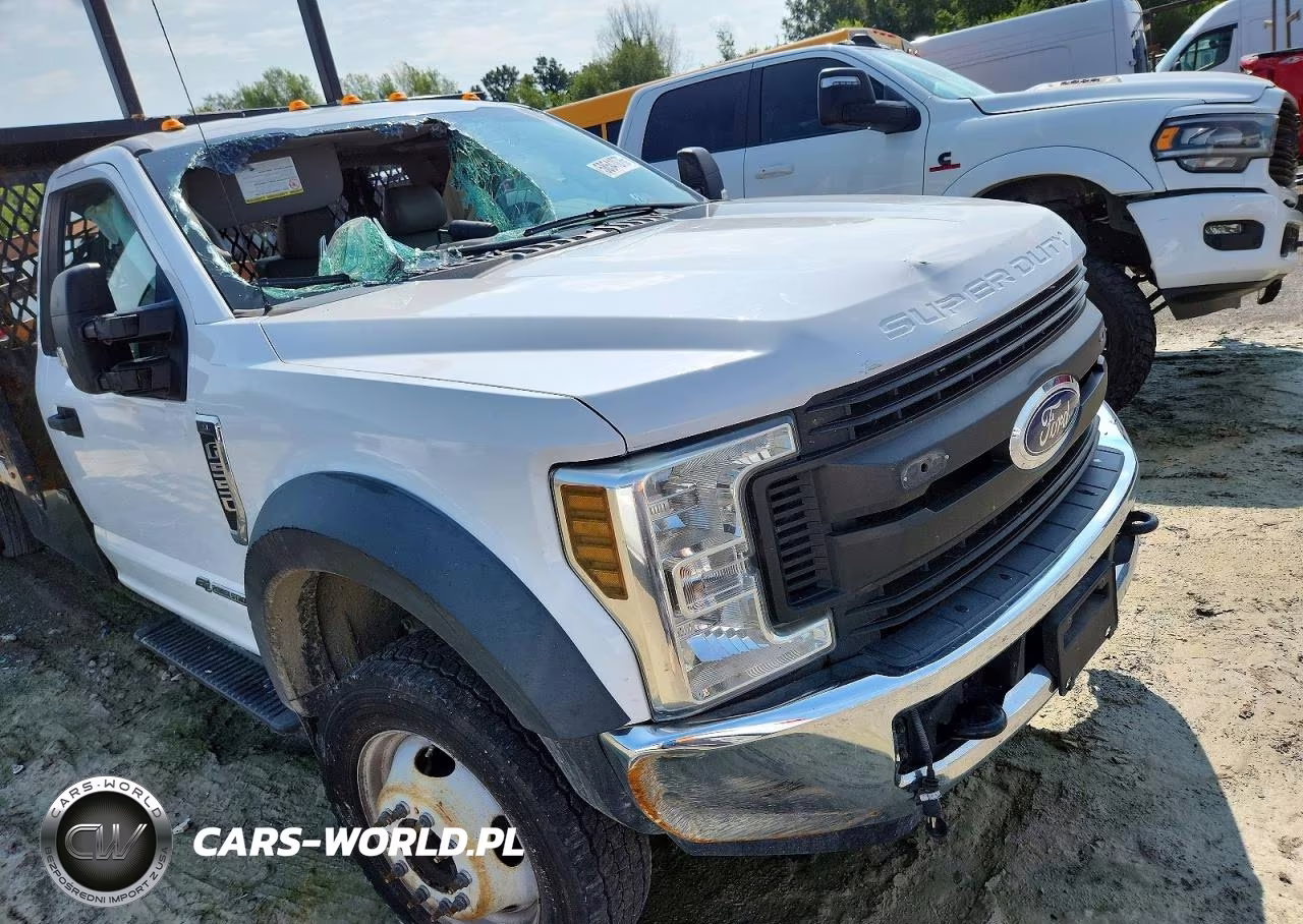 2019 Ford F550 Super Duty VIN:1FDUF5GT7KDA22971 - 9