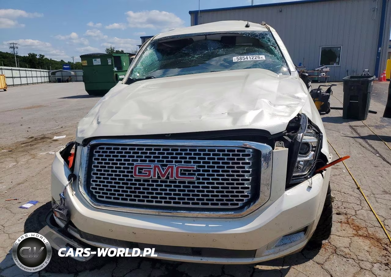 2015 GMC Yukon Denali VIN:1GKS1CKJ2FR274287 - 5