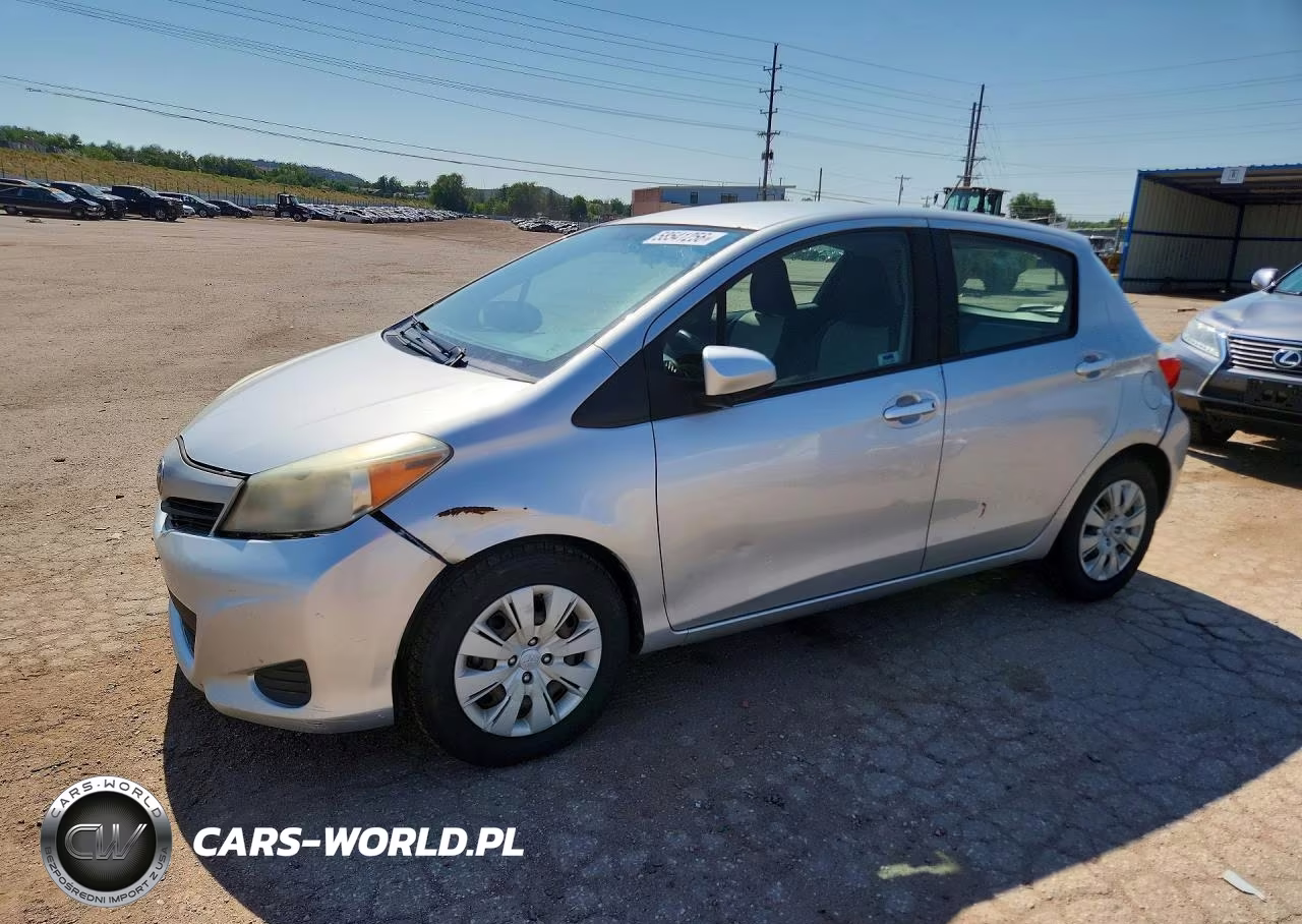 2012 Toyota Yaris 5-Door L