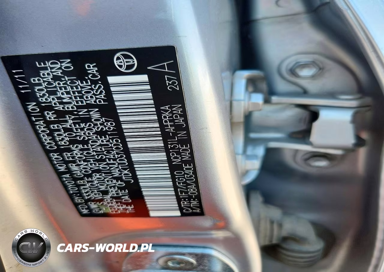 2012 Toyota Yaris 5-Door L VIN:JTDKTUD37CD511987 - 12
