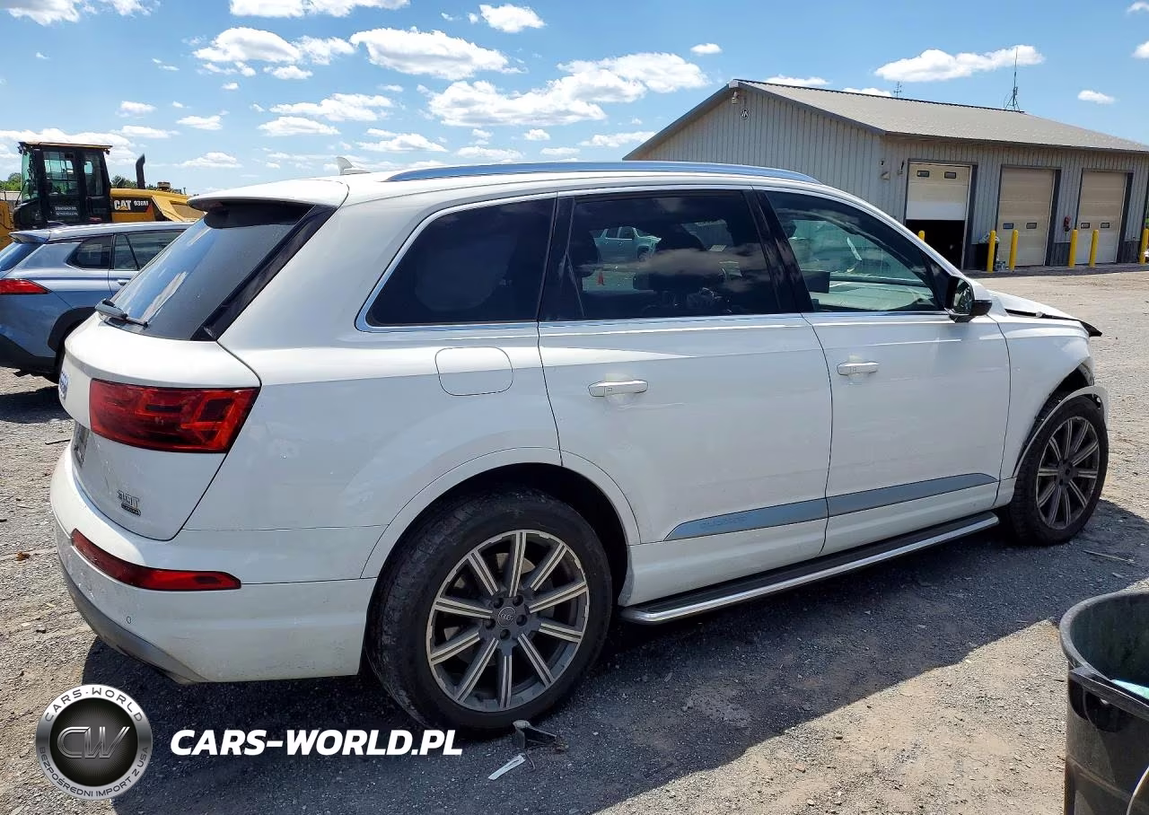 2018 Audi Q7 Premium Plus VIN:WA1LAAF74JD030238 - 3