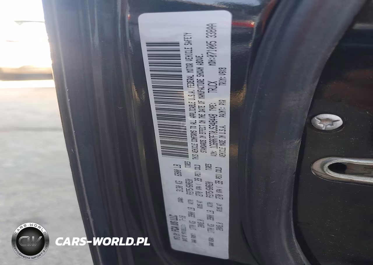 2018 Ram 1500 St VIN:1C6RR7FT0JS348448 - 12