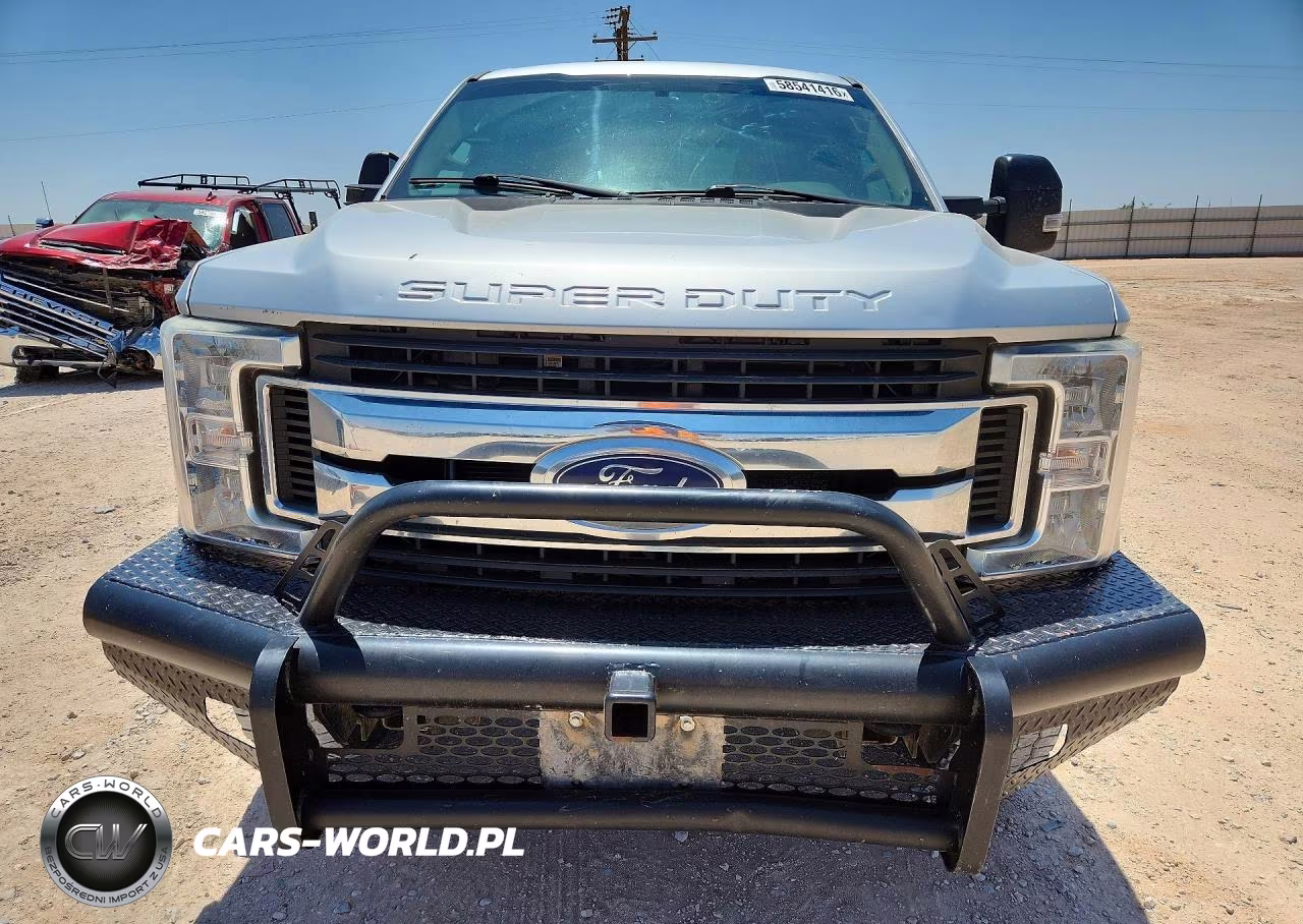 2019 Ford F250 Super Duty VIN:1FT7W2B6XKED64314 - 5