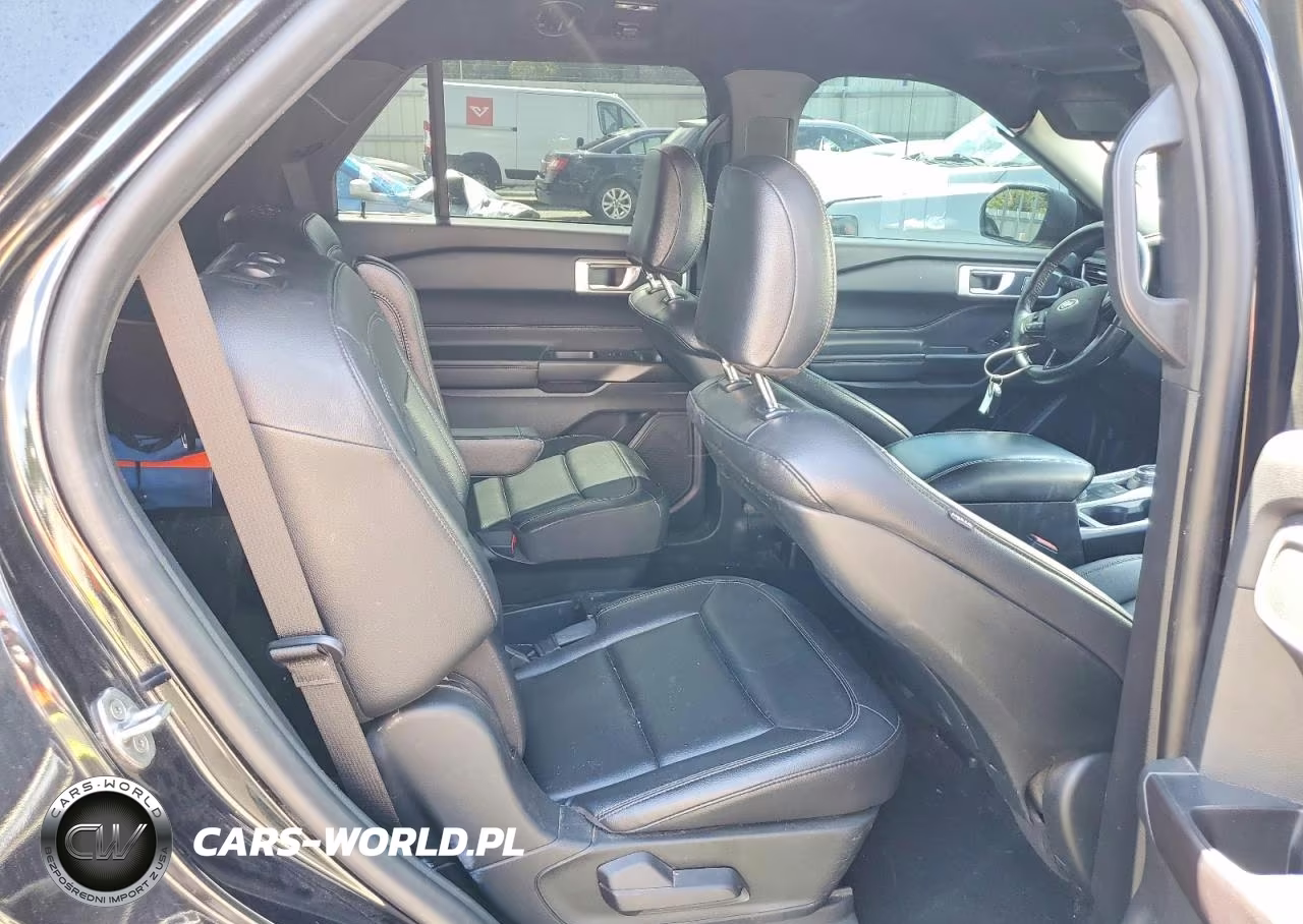 2020 Ford Explorer Xlt VIN:1FMSK8DH6LGB20569 - 11